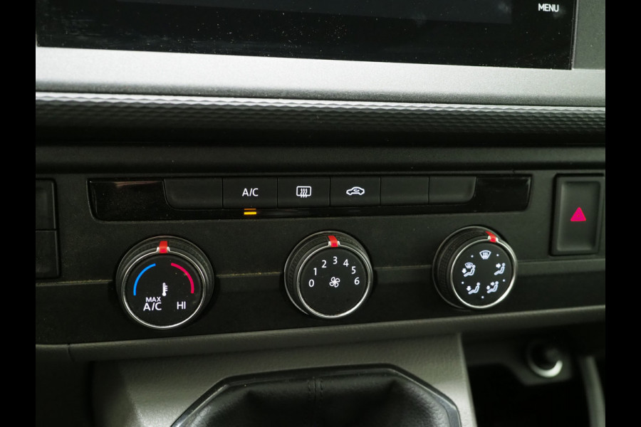 Volkswagen Transporter 2.0 TDI 150PK DC Dubbele Cabine R-Line L2H1 6-Zits | Sidebars | Splitter | Airco | Carplay | Trekhaak