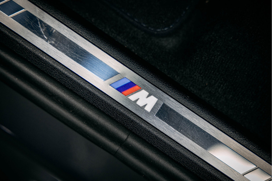 BMW X5 xDrive50e Prachtig samen gestelde X5 M stoelen, Dravit Grau