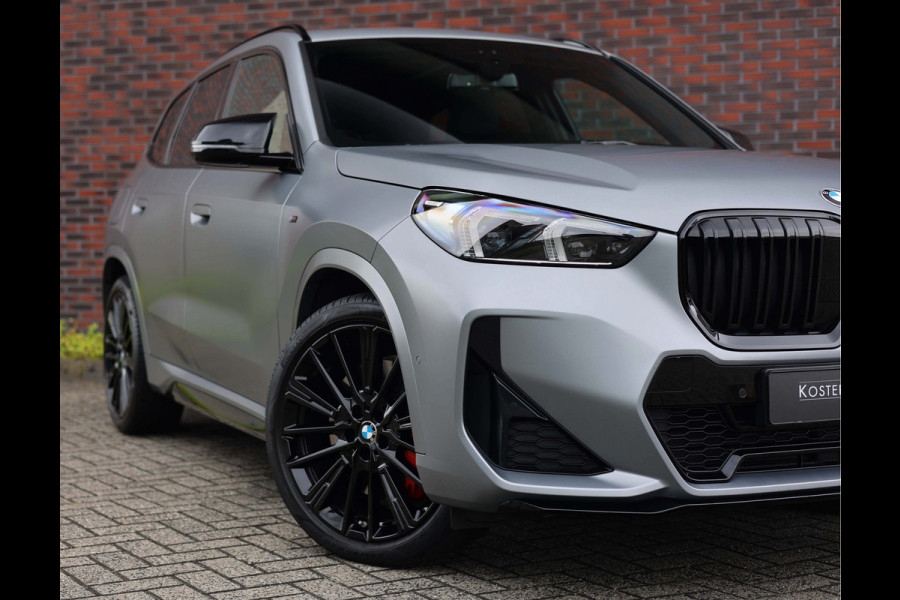 BMW X1 23i x-Drive *Pano*M-Sport*Head-Up*Uniek!*