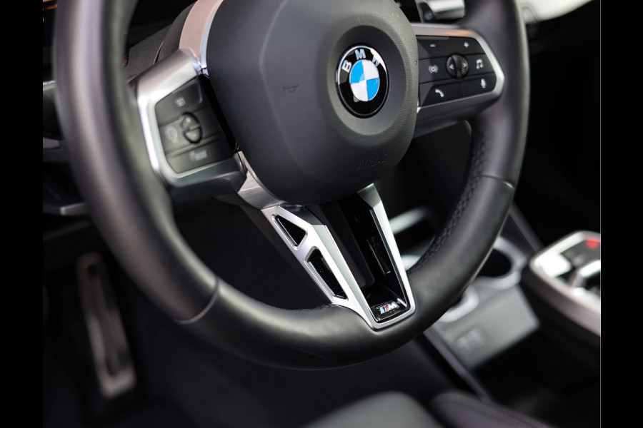 BMW X1 23i x-Drive *Pano*M-Sport*Head-Up*Uniek!*