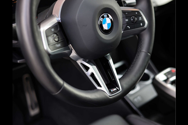 BMW X1 23i x-Drive *Pano*M-Sport*Head-Up*Uniek!*