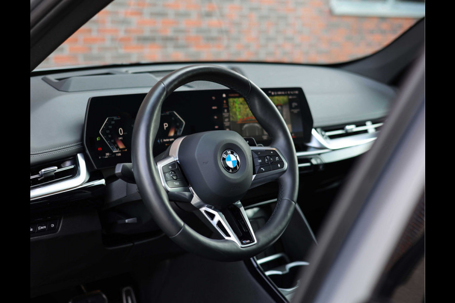 BMW X1 23i x-Drive *Pano*M-Sport*Head-Up*Uniek!*