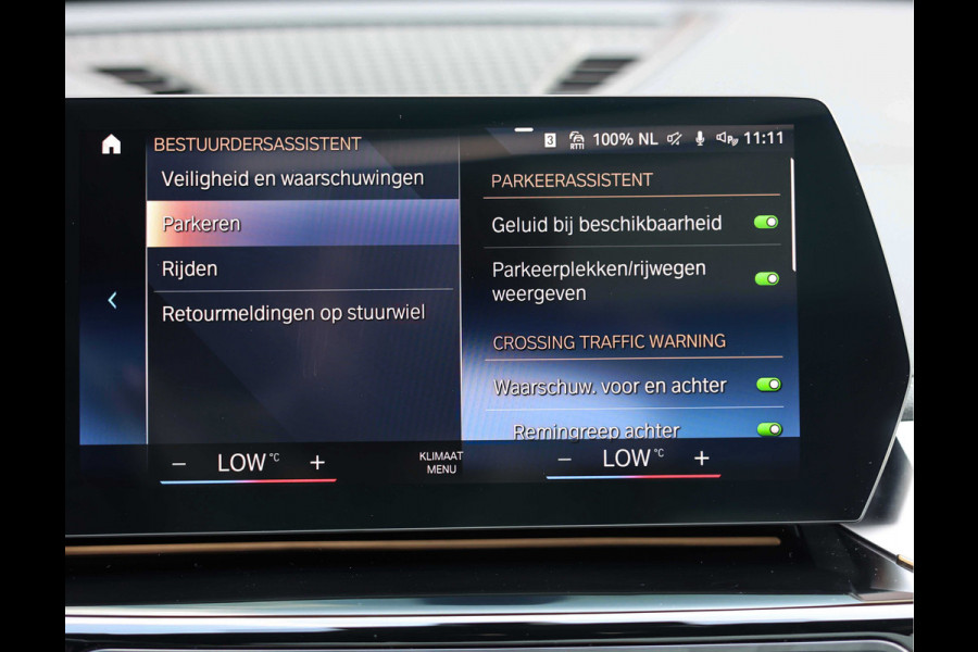 BMW X1 23i x-Drive *Pano*M-Sport*Head-Up*Uniek!*