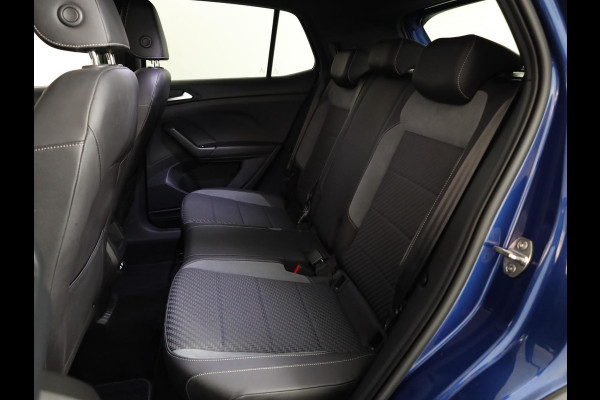 Volkswagen T-Cross 1.0 TSI R-Line 110pk 6bak| digital display| 18'LM-velgen| Climatronic