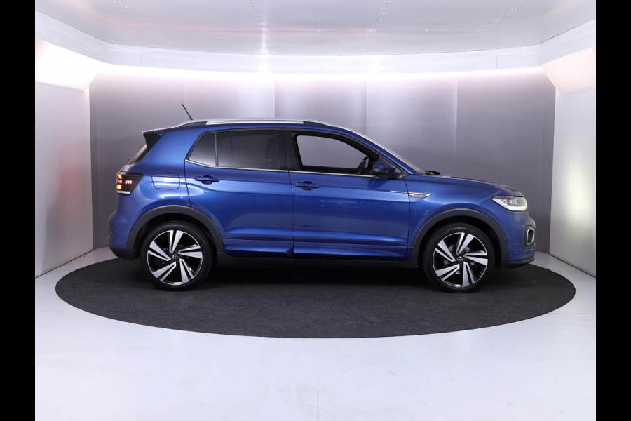 Volkswagen T-Cross 1.0 TSI R-Line 110pk 6bak| digital display| 18'LM-velgen| Climatronic