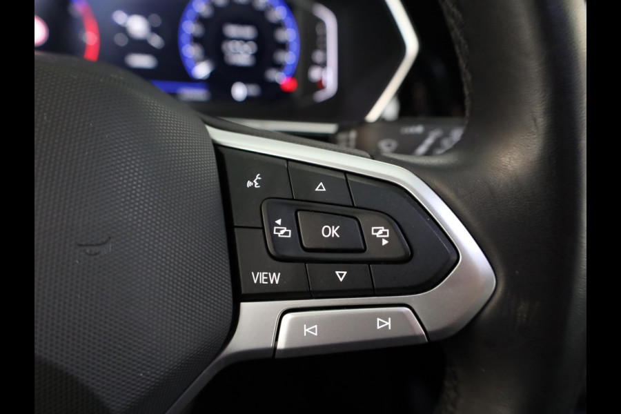 Volkswagen T-Cross 1.0 TSI R-Line 110pk 6bak| digital display| 18'LM-velgen| Climatronic