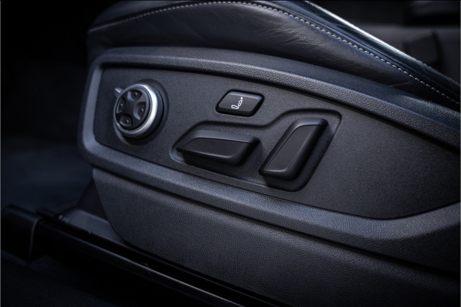 Audi Q5 55 TFSI e quattro Competition - RS Seats | Luchtv l Trekh | Pano l B&O | 360 Camera | ACC | HUD S-Line