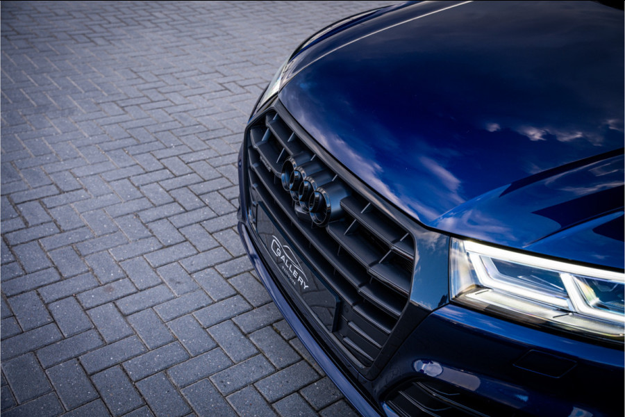 Audi Q5 55 TFSI e quattro Competition - RS Seats | Luchtv l Trekh | Pano l B&O | 360 Camera | ACC | HUD S-Line