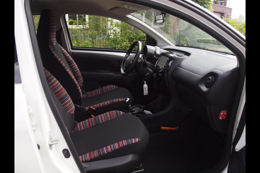 Citroën C1 1.0 VTi Feel | Automaat | Cruise Control | Airco | Groot scherm |