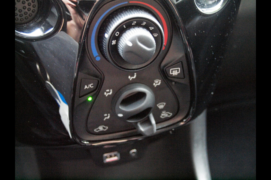 Citroën C1 1.0 VTi Feel | Automaat | Cruise Control | Airco | Groot scherm |