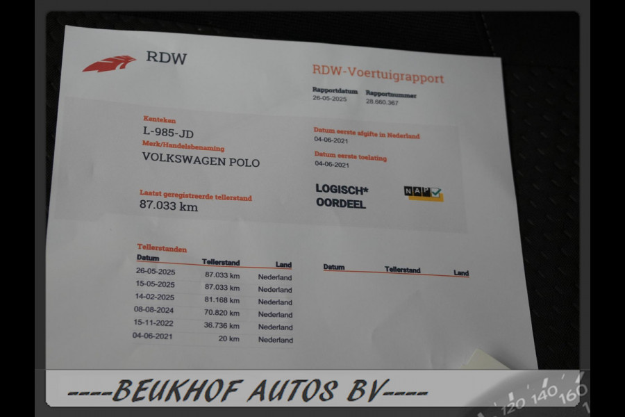 Volkswagen Polo 1.0 TSI Parkeersensor Carplay Navi Velgen