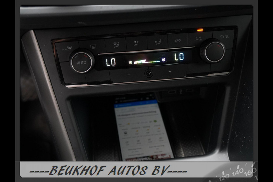 Volkswagen Polo 1.0 TSI Parkeersensor Carplay Navi Velgen