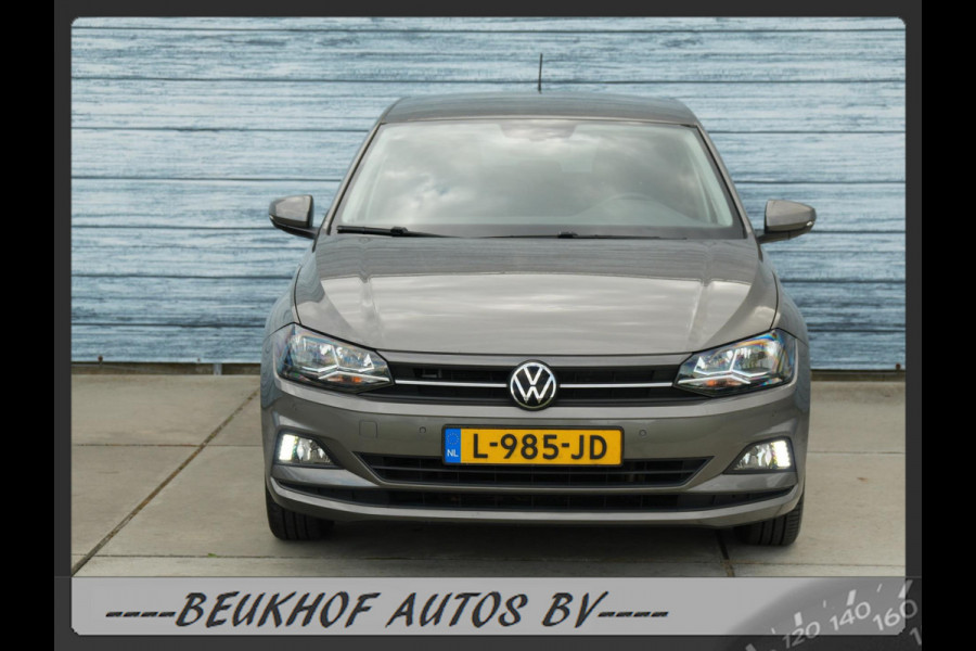 Volkswagen Polo 1.0 TSI Parkeersensor Carplay Navi Velgen
