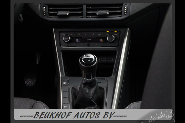 Volkswagen Polo 1.0 TSI Parkeersensor Carplay Navi Velgen