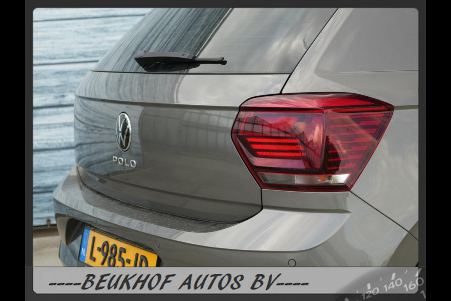 Volkswagen Polo 1.0 TSI Parkeersensor Carplay Navi Velgen