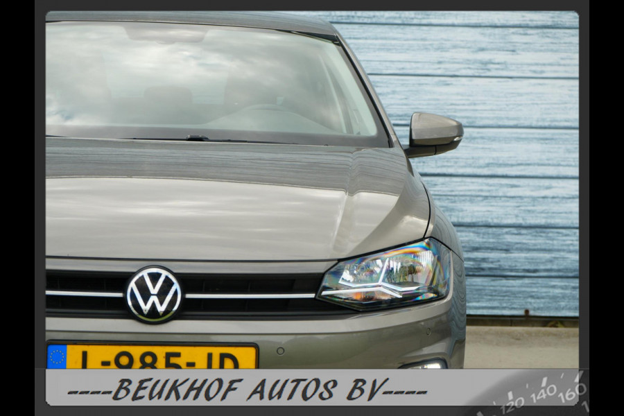 Volkswagen Polo 1.0 TSI Parkeersensor Carplay Navi Velgen