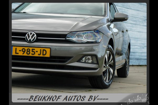 Volkswagen Polo 1.0 TSI Parkeersensor Carplay Navi Velgen