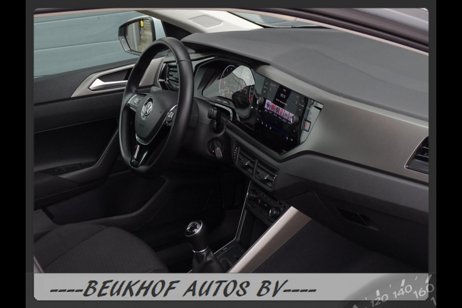 Volkswagen Polo 1.0 TSI Parkeersensor Carplay Navi Velgen