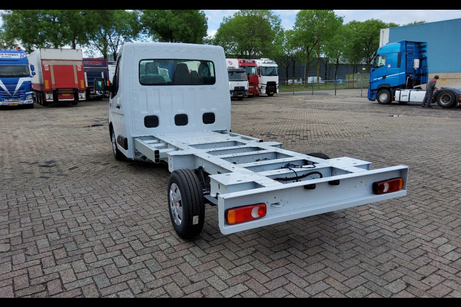 Renault Master E-TECH 87 KW FWD EL - NEW CHASSIS - WIELBASIS 4.22 METER - MC 558978