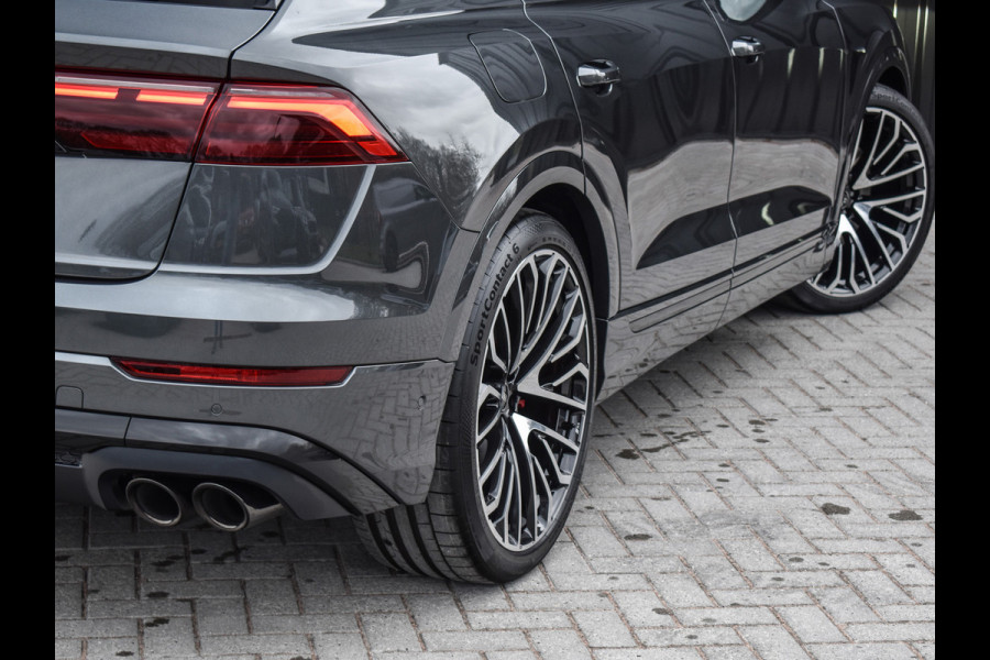 Audi Q8 55TFSI e QUATTRO PRO LINE S COMPETITION | S-SEATS | PANORAMADAK | 4 WIEL BESTURING | B&O SOUND | HEAD-UP | LUCHTVERING | DAB+ |