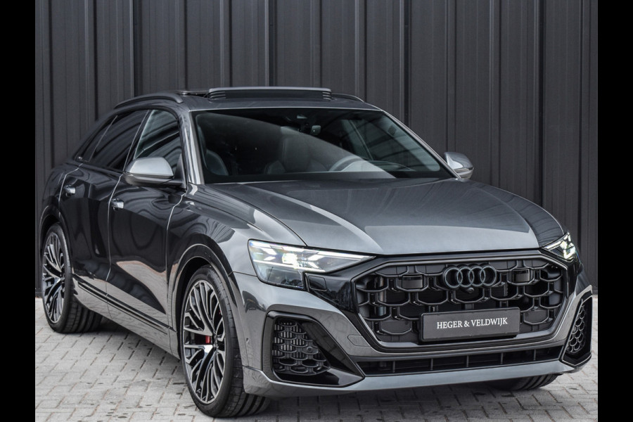 Audi Q8 55TFSI e QUATTRO PRO LINE S COMPETITION | S-SEATS | PANORAMADAK | 4 WIEL BESTURING | B&O SOUND | HEAD-UP | LUCHTVERING | DAB+ |