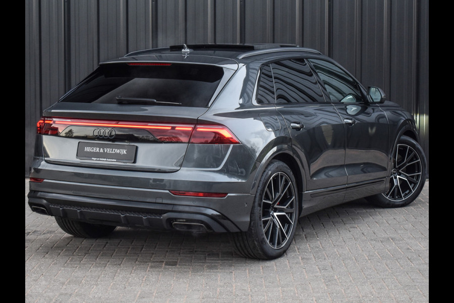 Audi Q8 55TFSI e QUATTRO PRO LINE S COMPETITION | S-SEATS | PANORAMADAK | 4 WIEL BESTURING | B&O SOUND | HEAD-UP | LUCHTVERING | DAB+ |