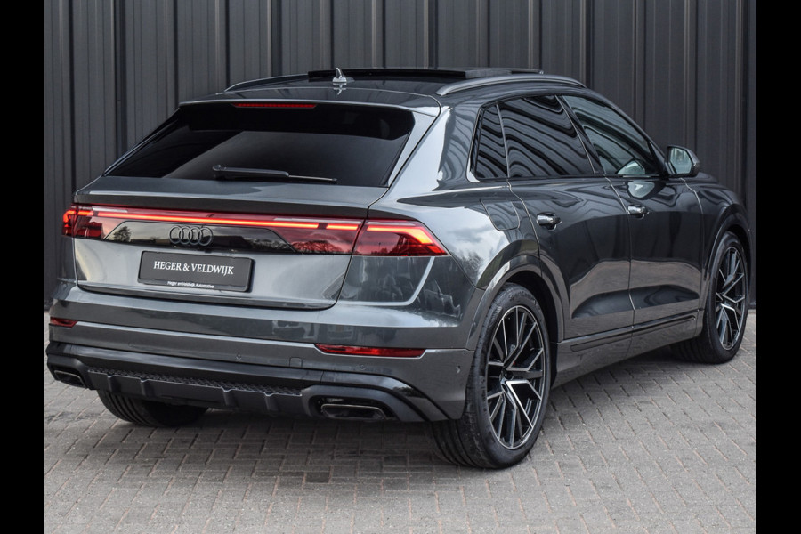 Audi Q8 55TFSI e QUATTRO PRO LINE S COMPETITION | S-SEATS | PANORAMADAK | 4 WIEL BESTURING | B&O SOUND | HEAD-UP | LUCHTVERING | DAB+ |