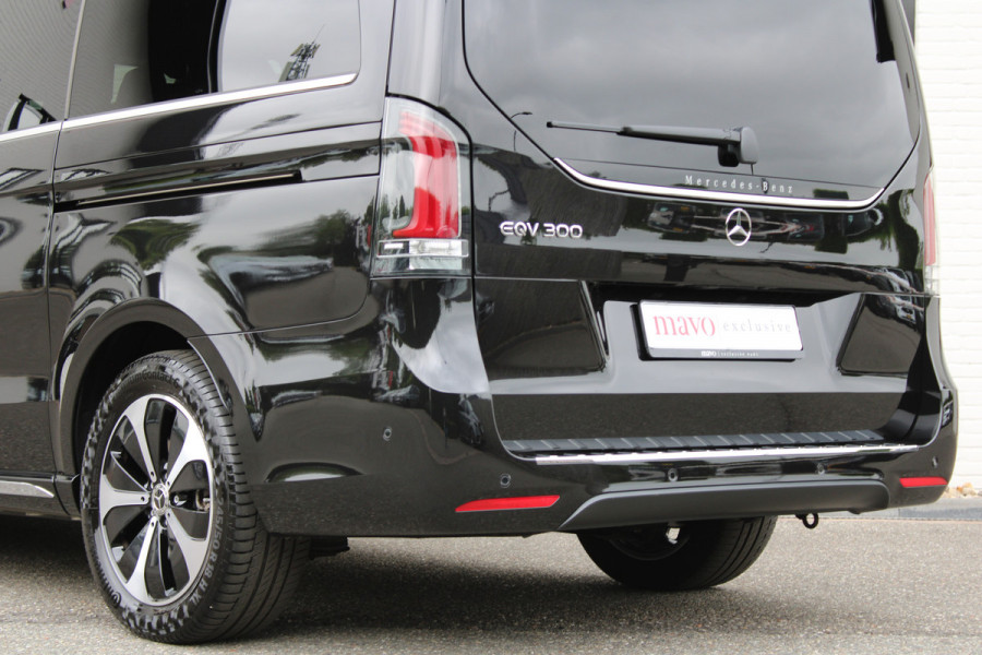 Mercedes-Benz Eqv 300 L2 / AMG / New Model / 7/8-Persoons / Luchtvering / Led / Electr Stoelen / Vol Opties / NIEUW!!
