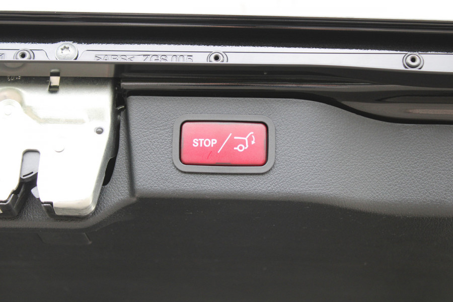 Mercedes-Benz Eqv 300 L2 / AMG / New Model / 7/8-Persoons / Luchtvering / Led / Electr Stoelen / Vol Opties / NIEUW!!