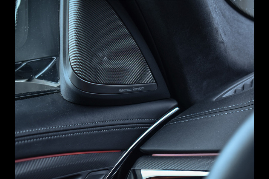 BMW 5 Serie M5 | COMFORT ACCESS | M-SPORT UITLAAT | CARBON DAK | HARMAN/KARDON | LED | 360 CAMERA | CARPLAY | 4-ZONE CLIMATE | M-PERFORMANCE
