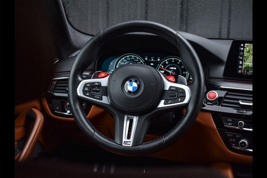 BMW 5 Serie M5 | COMFORT ACCESS | M-SPORT UITLAAT | CARBON DAK | HARMAN/KARDON | LED | 360 CAMERA | CARPLAY | 4-ZONE CLIMATE | M-PERFORMANCE