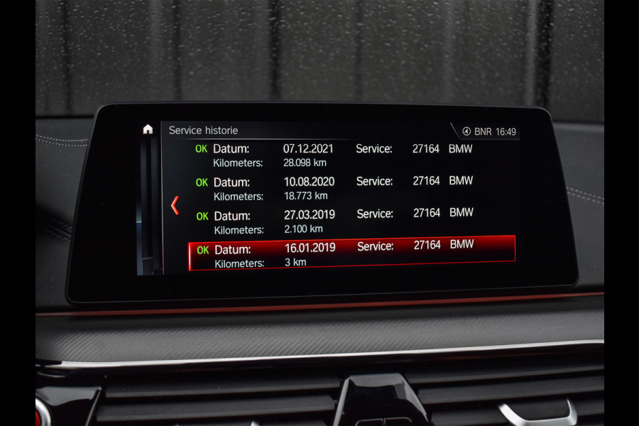 BMW 5 Serie M5 | COMFORT ACCESS | M-SPORT UITLAAT | CARBON DAK | HARMAN/KARDON | LED | 360 CAMERA | CARPLAY | 4-ZONE CLIMATE | M-PERFORMANCE
