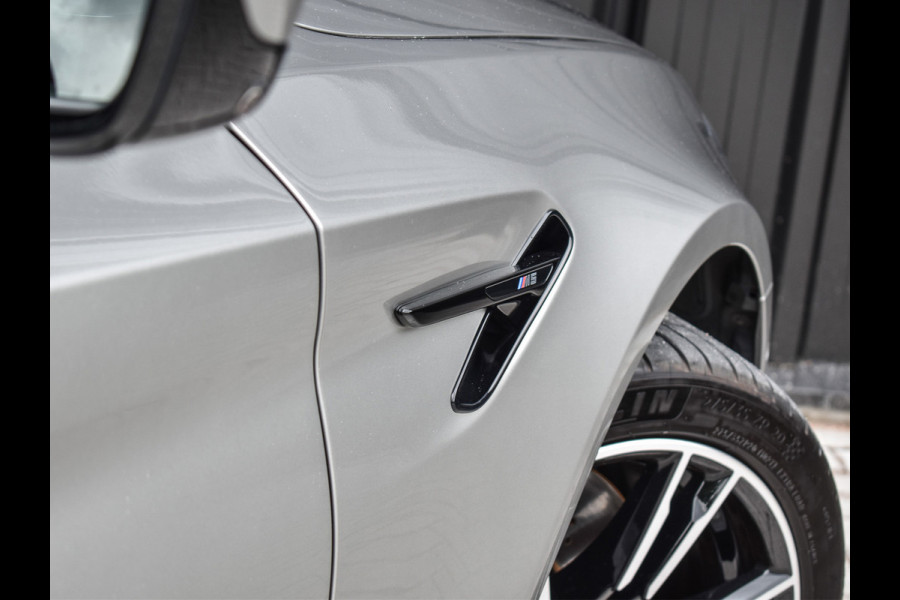 BMW 5 Serie M5 | COMFORT ACCESS | M-SPORT UITLAAT | CARBON DAK | HARMAN/KARDON | LED | 360 CAMERA | CARPLAY | 4-ZONE CLIMATE | M-PERFORMANCE