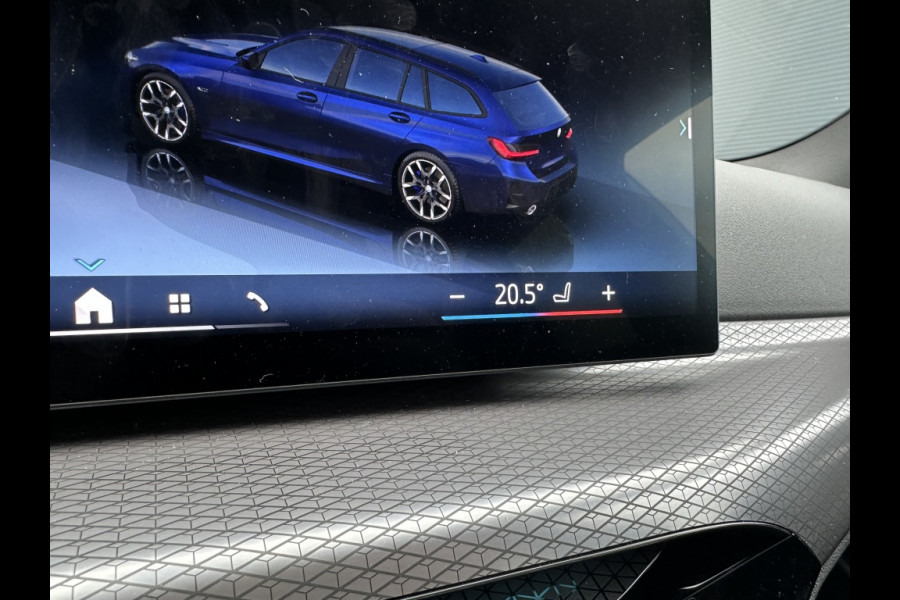 BMW 3 Serie Touring 330e M-SPORT! PANODAK! 19INCH! HARMAN KARDON! ADAPTIVE LED! CURV