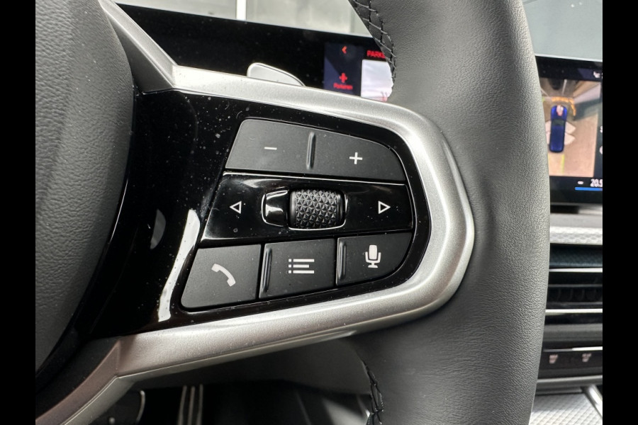 BMW 3 Serie Touring 330e M-SPORT! PANODAK! 19INCH! HARMAN KARDON! ADAPTIVE LED! CURV