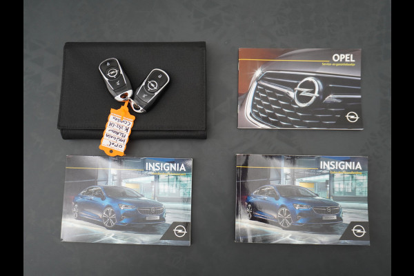 Opel Insignia Sports Tourer D 123pk Led-Matrix Trekhaak Ultimate Navi-Pro Alcantara-Leer 20"lm Adaptive-Cruise Camera Apple-Carplay Sportstoel DAB+ Licht+Regensensor Privacy Glas Lane-assist LED achterlichten AGR Flexfold Innovation Ultimate Volledig Dealer-Onderhouden EURO6 1.625kg Trekvermogen! € 45.000 nieuw