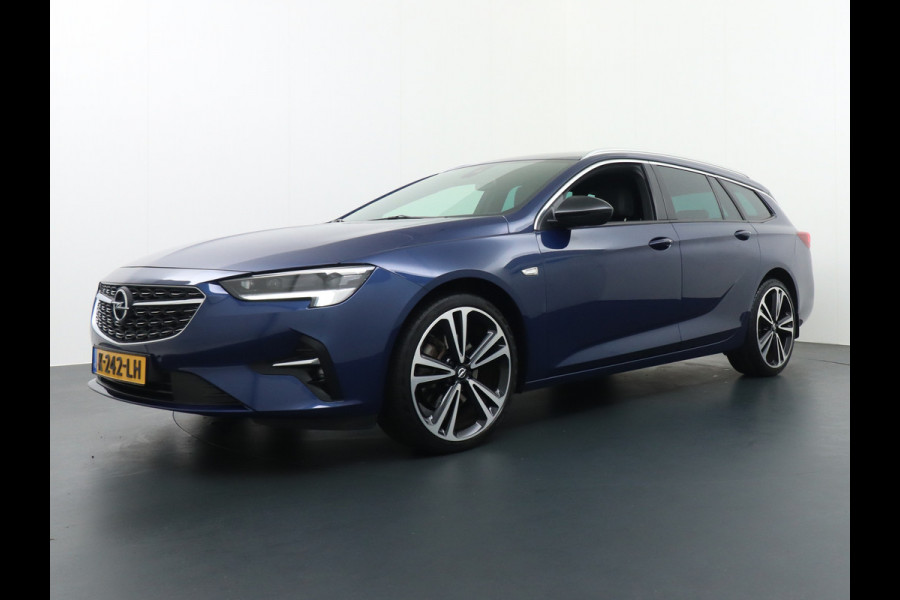 Opel Insignia Sports Tourer D 123pk Led-Matrix Trekhaak Ultimate Navi-Pro Alcantara-Leer 20"lm Adaptive-Cruise Camera Apple-Carplay Sportstoel DAB+ Licht+Regensensor Privacy Glas Lane-assist LED achterlichten AGR Flexfold Innovation Ultimate Volledig Dealer-Onderhouden EURO6 1.625kg Trekvermogen! € 45.000 nieuw