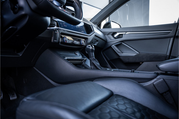 Audi RSQ3 Sportback 2.5 TFSI - Nardo | Panorama | B&O | ACC