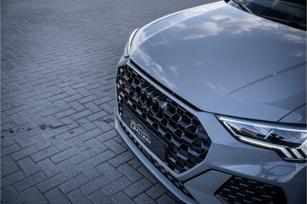 Audi RSQ3 Sportback 2.5 TFSI - Nardo | Panorama | B&O | ACC