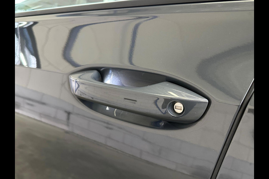 Volkswagen Golf 1.4 eHybrid GTE PANO|MATRIX|TREKHAAK|IQ|FULL