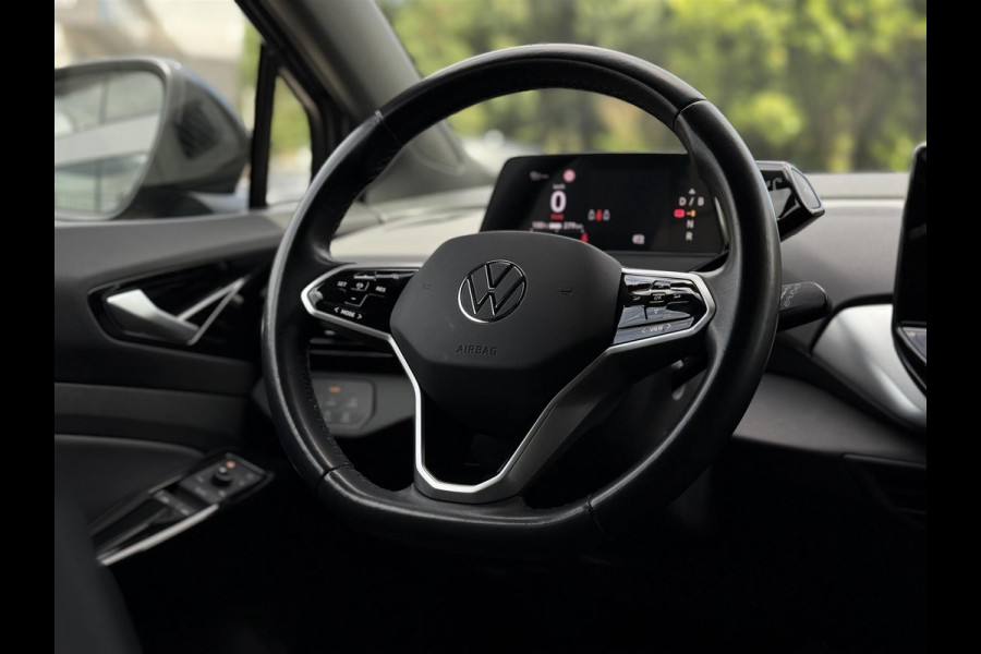 Volkswagen ID.4 Aut. Pure Edition Waterpomp | Navi | Camera | Keyless |