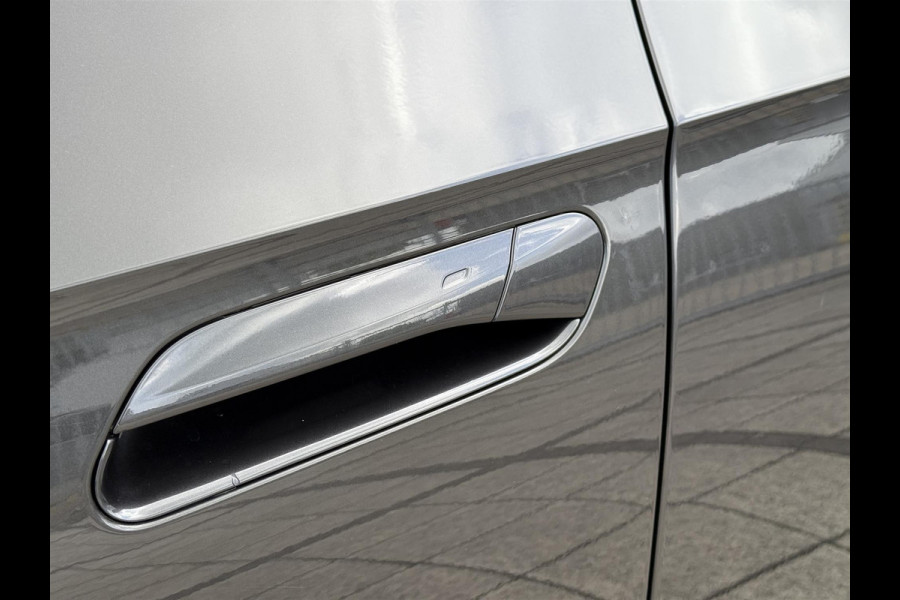 Volkswagen ID.4 Aut. Pure Edition Waterpomp | Navi | Camera | Keyless |