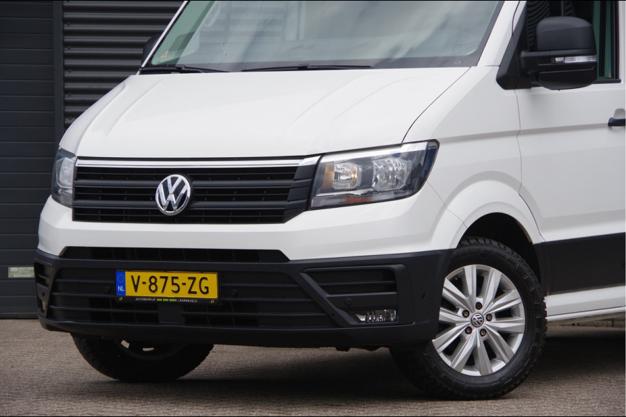 Volkswagen Crafter 35 2.0 TDI L3H3(L2H2) 140PK AUT. TREKHAAK, CAMERA, NAVI, CRUISE, DAB, AIRCO, PARKEERSENSOREN, APPLE CARPLAY, NL AUTO, NAP