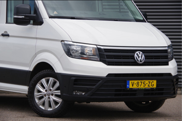 Volkswagen Crafter 35 2.0 TDI L3H3(L2H2) 140PK AUT. TREKHAAK, CAMERA, NAVI, CRUISE, DAB, AIRCO, PARKEERSENSOREN, APPLE CARPLAY, NL AUTO, NAP