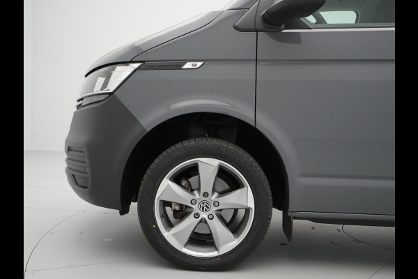 Volkswagen Transporter 2.0 TDI 110pk L1H1 Navigatie Airco PDC Bijrijdersbank