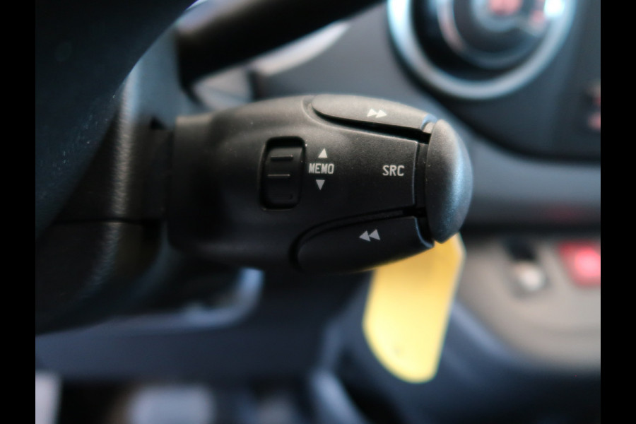Citroën Berlingo E-Feel 23 kWh Automaat SoH 91% NAVI/CAMERA/PDC/TAKELKRAAN