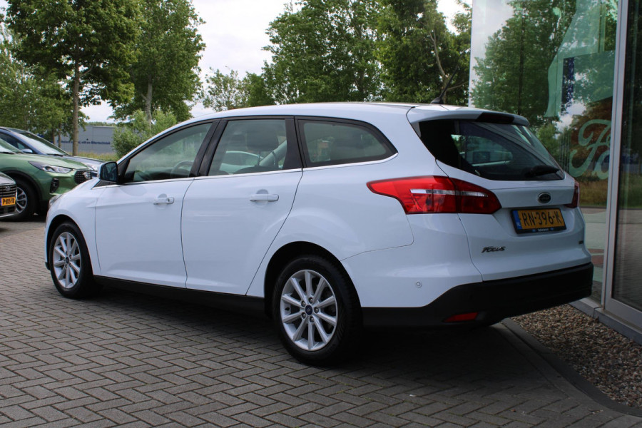 Ford FOCUS Wagon 1.0 EcoBoost Titanium | Navigatie | Climate Control | Cruise Control | Lichtmetalen Velgen | Voorruitverwarming