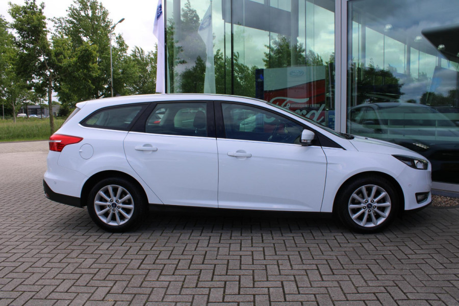 Ford FOCUS Wagon 1.0 EcoBoost Titanium | Navigatie | Climate Control | Cruise Control | Lichtmetalen Velgen | Voorruitverwarming