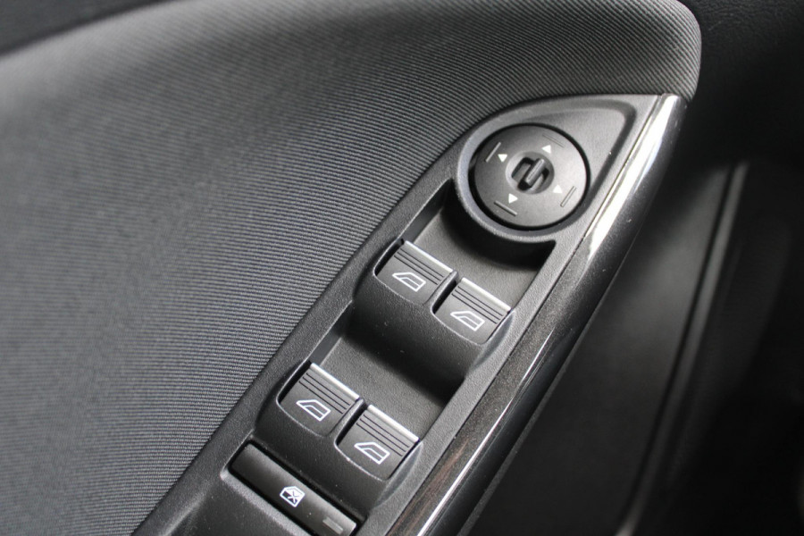 Ford FOCUS Wagon 1.0 EcoBoost Titanium | Navigatie | Climate Control | Cruise Control | Lichtmetalen Velgen | Voorruitverwarming