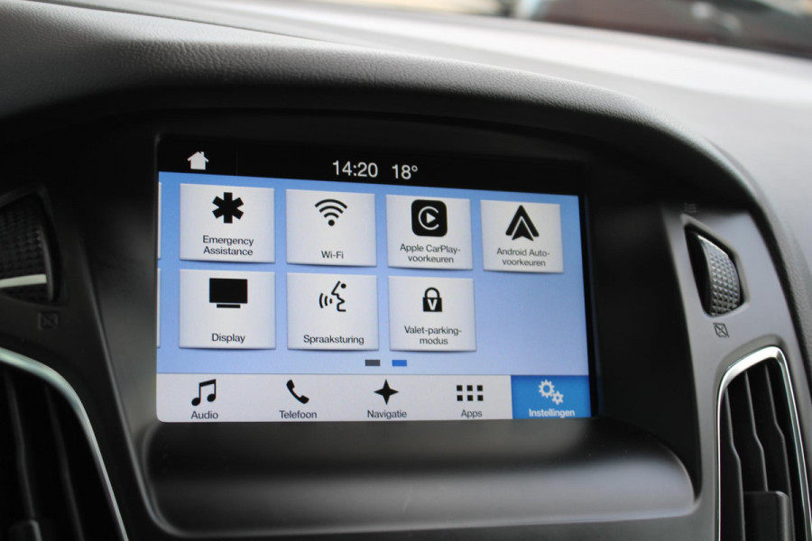 Ford FOCUS Wagon 1.0 EcoBoost Titanium | Navigatie | Climate Control | Cruise Control | Lichtmetalen Velgen | Voorruitverwarming